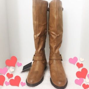 NEW With Tag Knee High Boots with Zippers